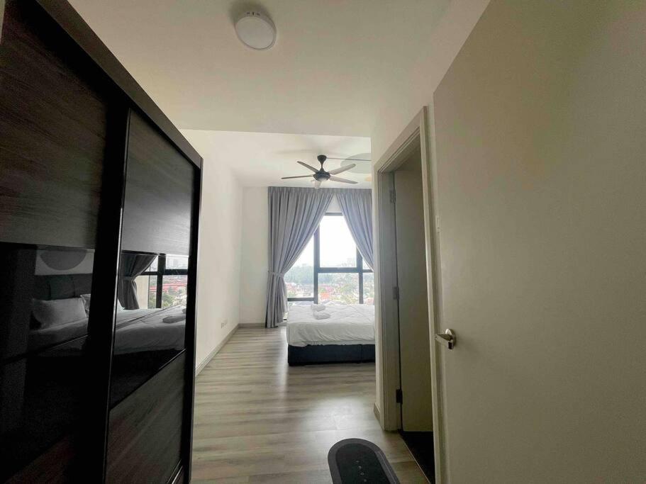 In Mid-valley Southkey/ 1 Bedroom/ 3 Pax Apartment