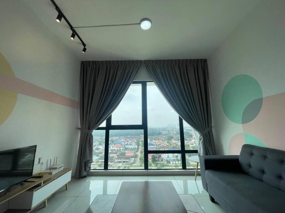 In Mid-valley Southkey/ 1 Bedroom/ 3 Pax