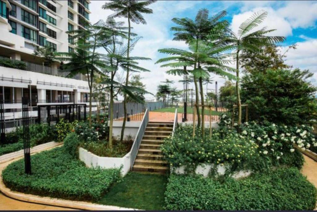 In Mid-valley Southkey/ 1 Bedroom/ 3 Pax *